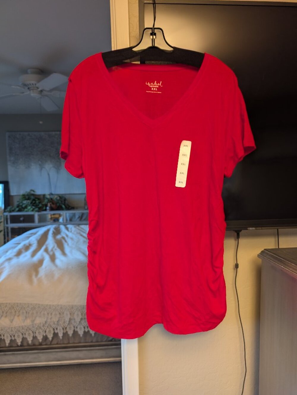 Short-Sleeve V-Neck Maternity Red Pink T-shirt with Side Ruching
